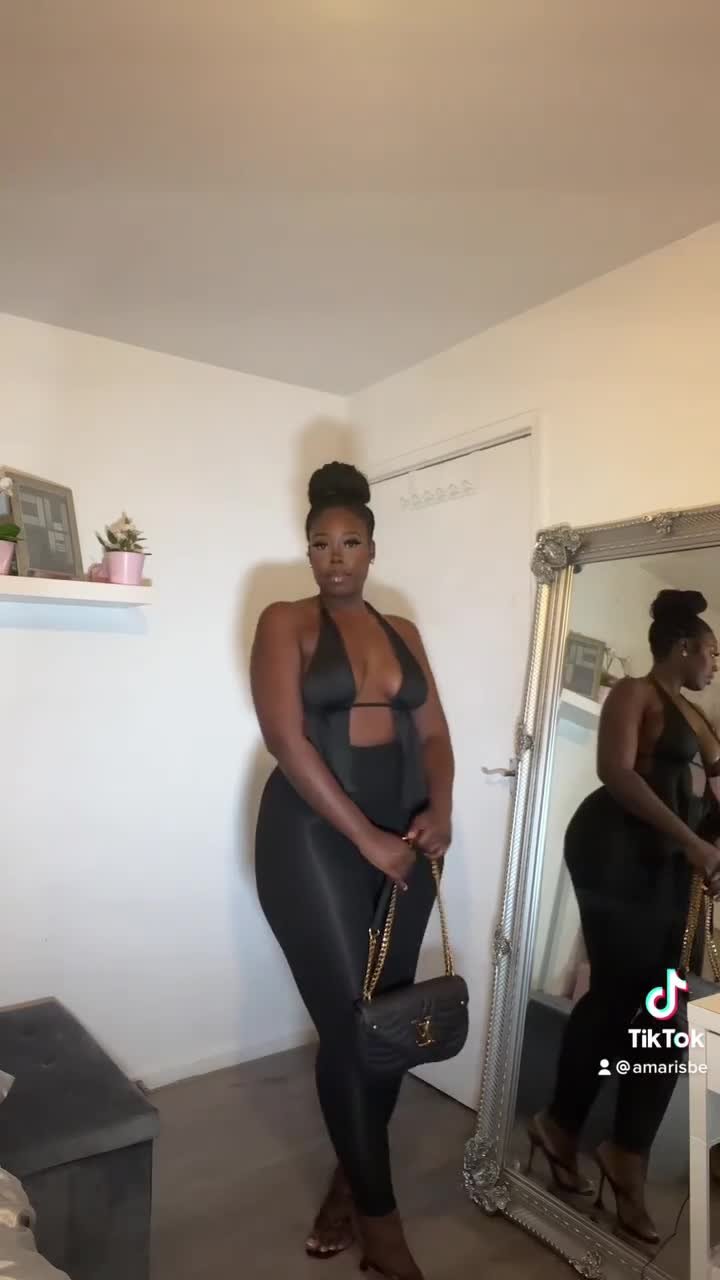 AMARISBE - Porn Videos & Photos - EroMe