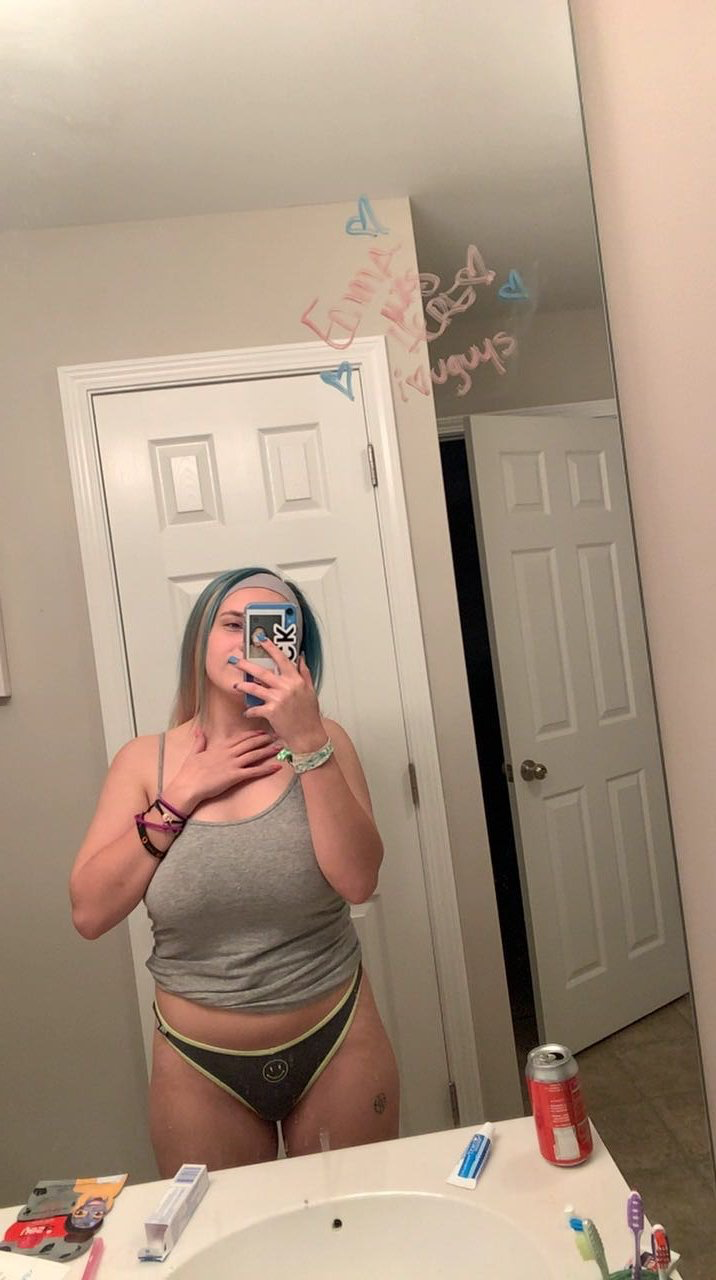 Huge tits slut #MpgzVV3O