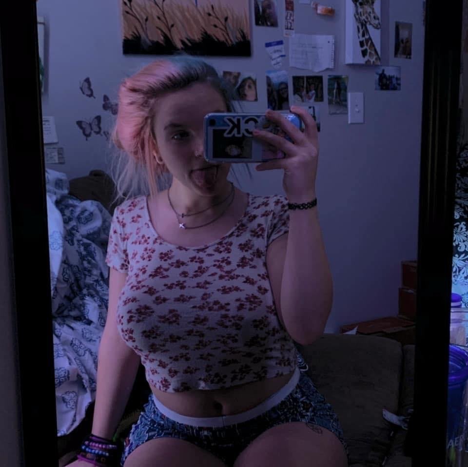Huge tits slut #tnt5GYBW