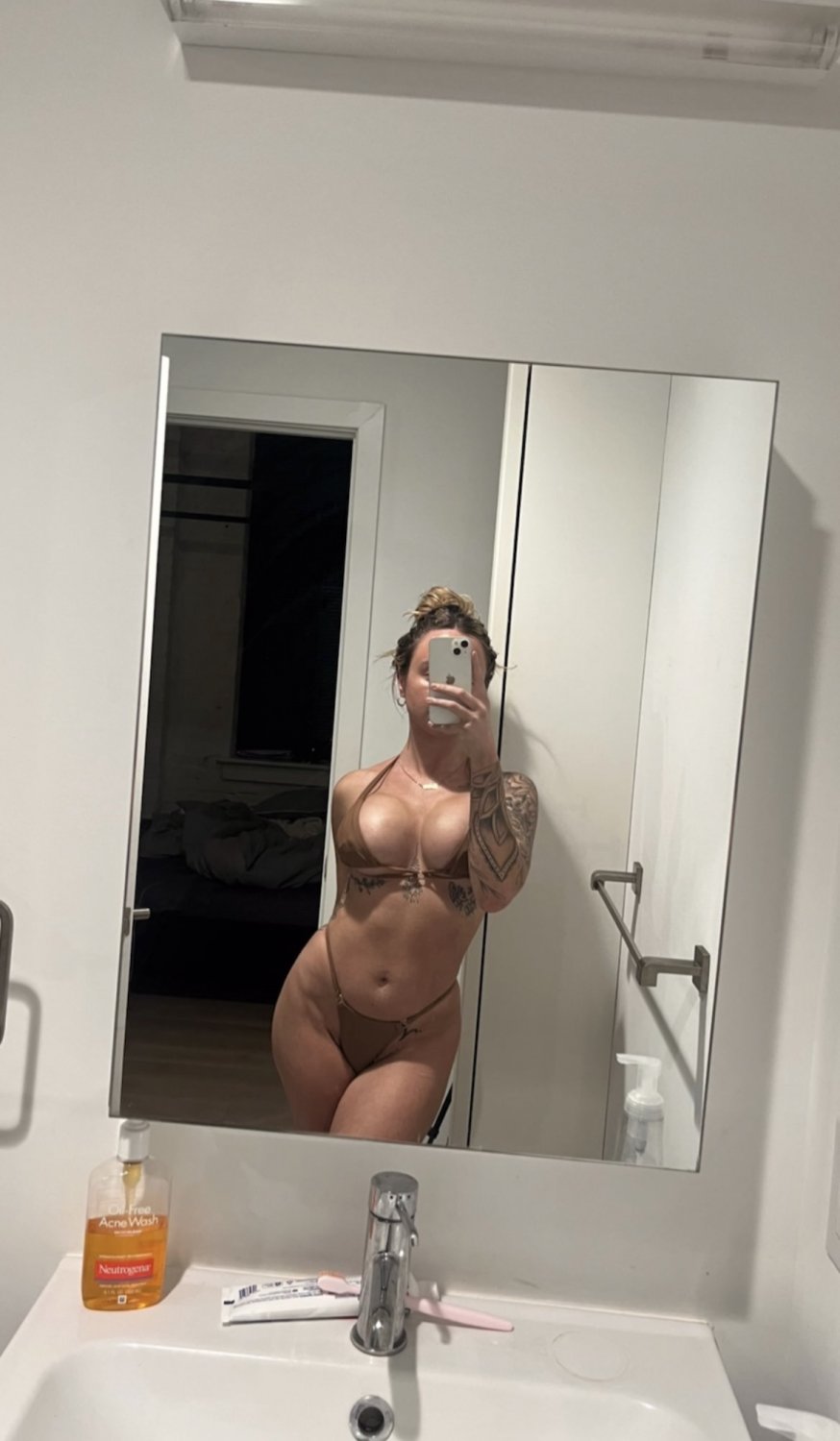 College chick came back for more #N5nHnGNT