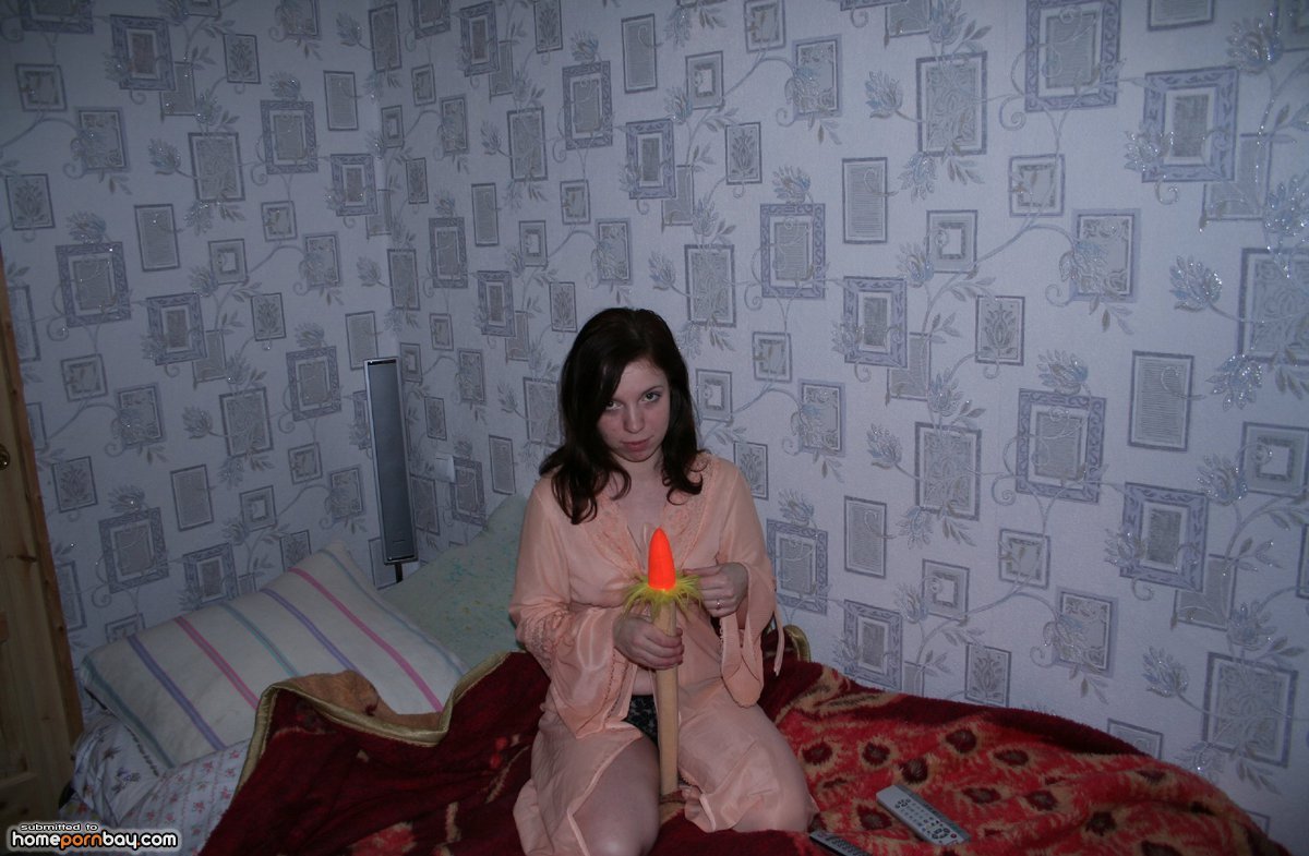 Young wife #615xTjs1