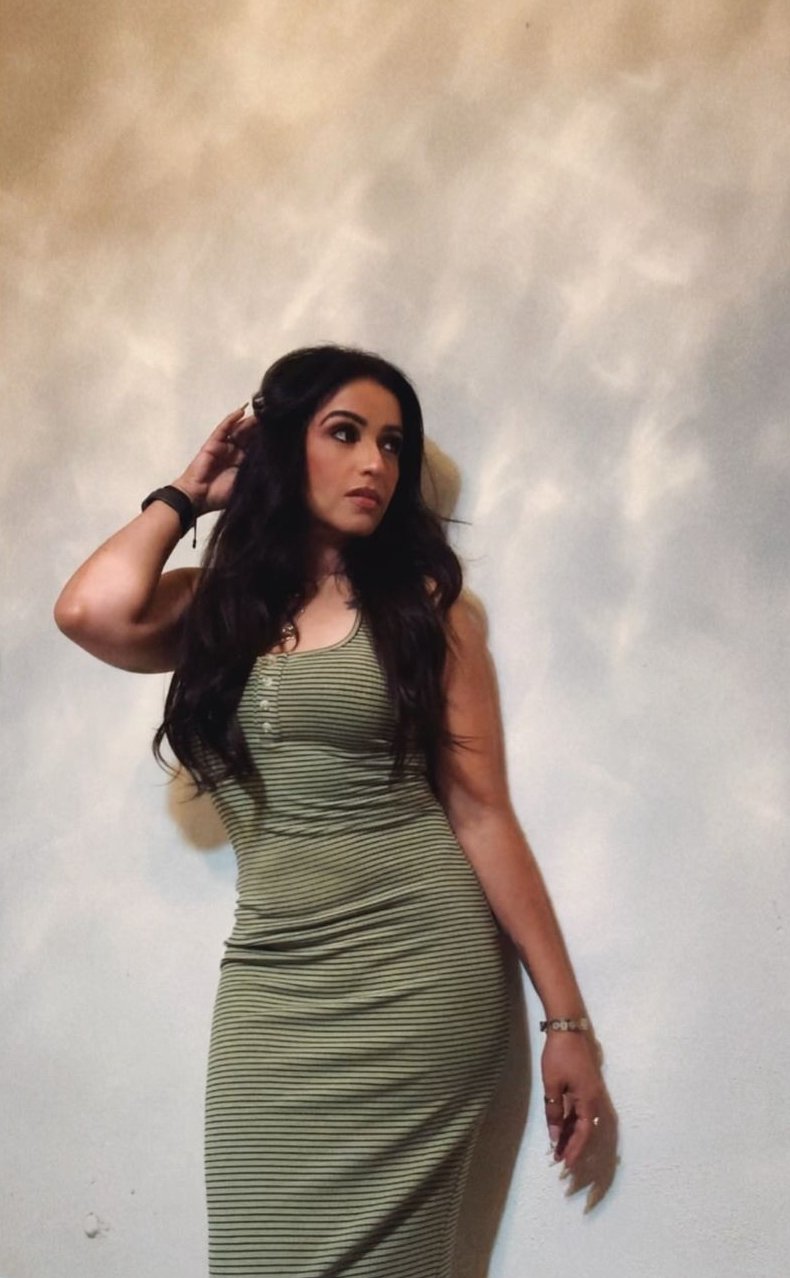 Thick Latina slut let me fuck while her husband is at work #msWib5bD