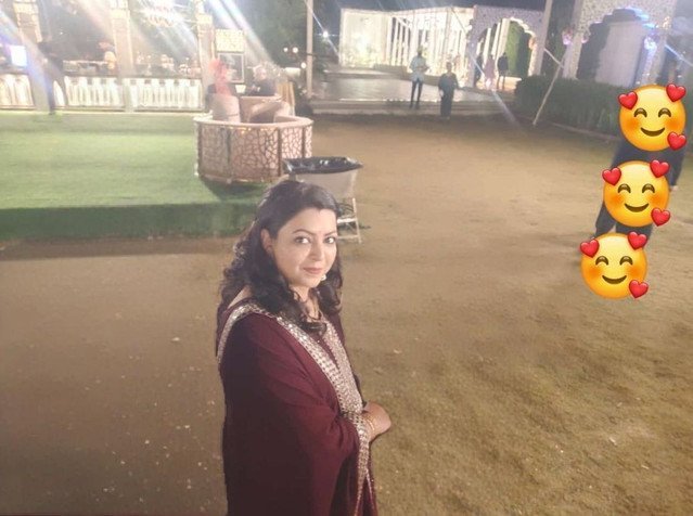 Indian bitch get hardcore fuck #DmoAxCIl