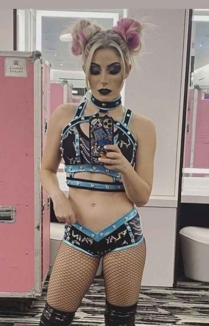 WWE Alexa Bliss #H8q5bWve